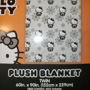 Hello kitty blanket Halloween